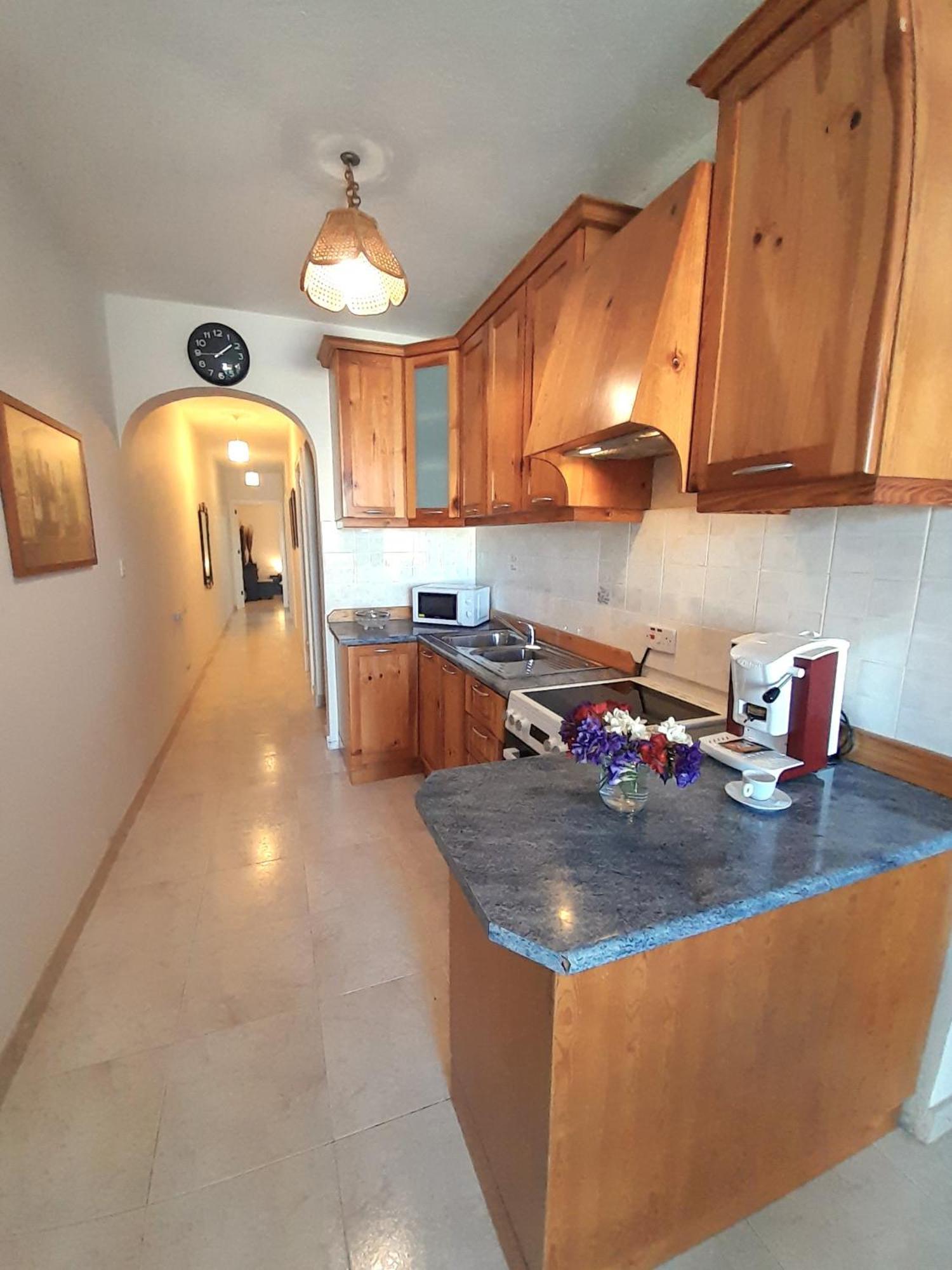 Seafront Maisonette Ocean Views & Terrace Mellieħa Εξωτερικό φωτογραφία